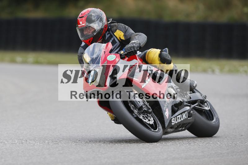 /30 23.06.2025 Get Faster Caremotion ADR/Rider Academy gruen/57